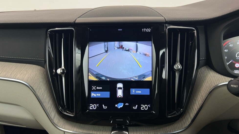 Used Volvo XC60 2021 for sale - 77360568: Photo 19