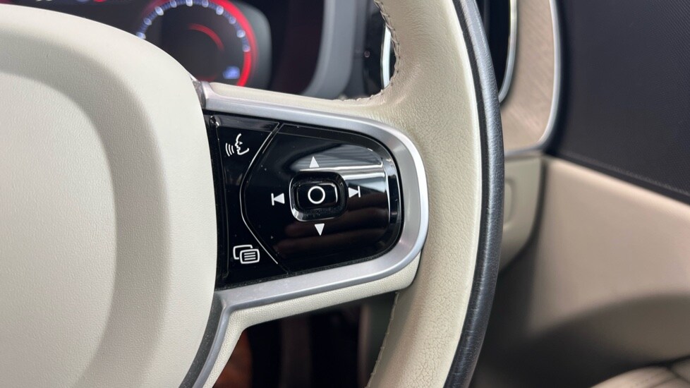 Used Volvo XC60 2021 for sale - 77360568: Photo 22