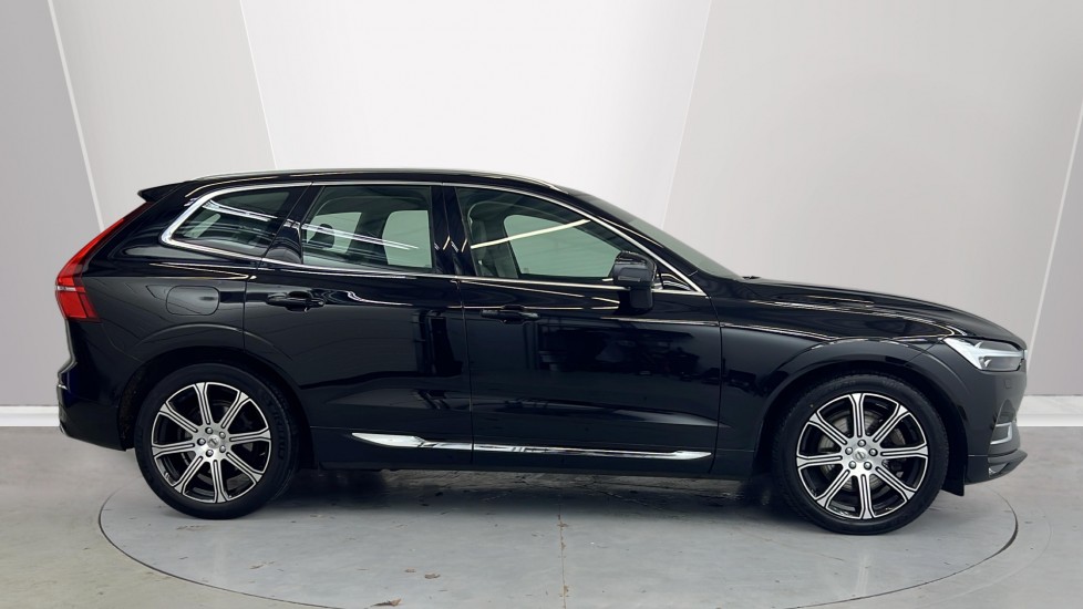 Used Volvo XC60 2021 for sale - 77360568: Photo 3