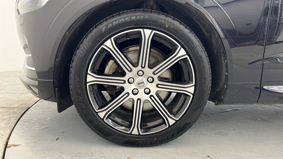 Used Volvo XC60 2021 for sale - 77360568: Photo 43