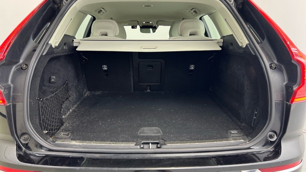 Used Volvo XC60 2021 for sale - 77360568: Photo 50