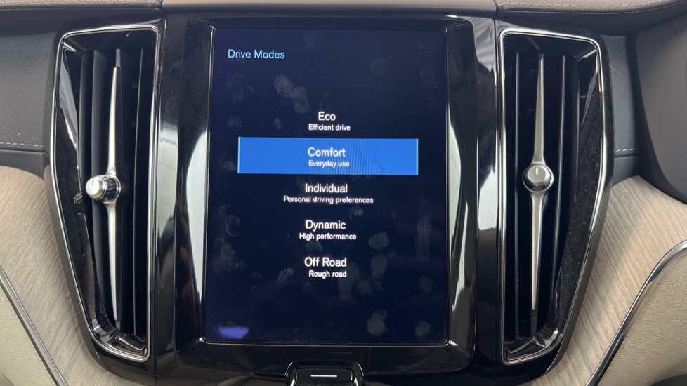 Used Volvo XC60 2021 for sale - 77360568: Photo 62