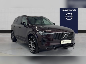 2025 - Ultra, B5 AWD Mild hybrid, Petrol, Dark, 7 Seats (Blond Interior, Towbar) 5-Door