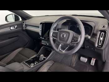 Used Volvo XC40 2022 for sale - 74893884: Photo