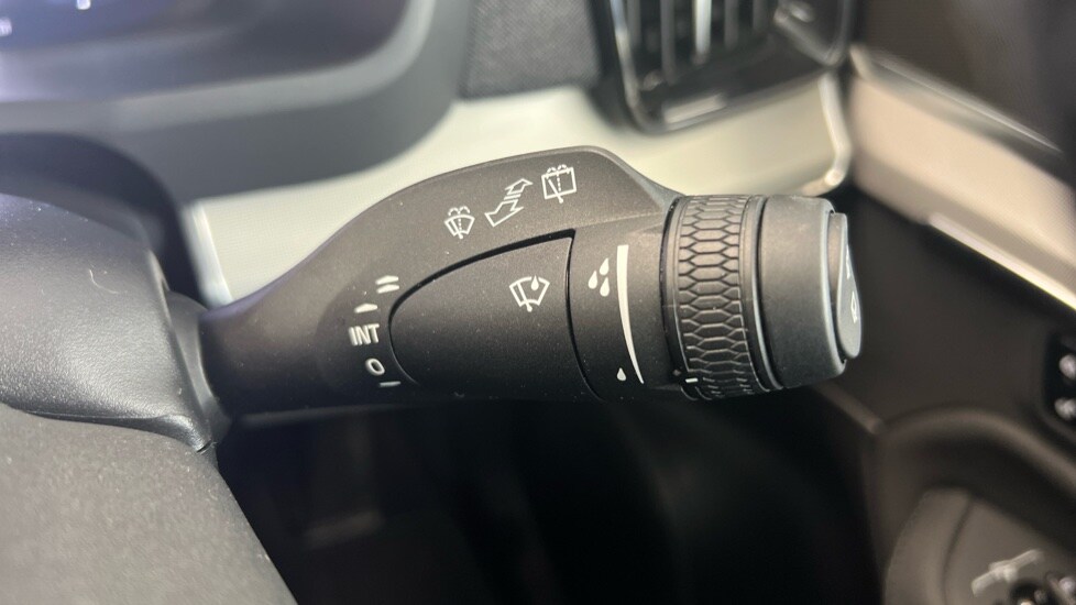 Used Volvo XC90 2025 for sale - 77673797: Photo 23