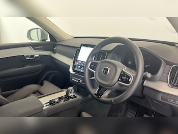 Used Volvo XC90 2025 for sale - 77673797: Photo