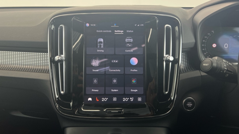 Used Volvo XC40 2024 for sale - 77762716: Photo 17