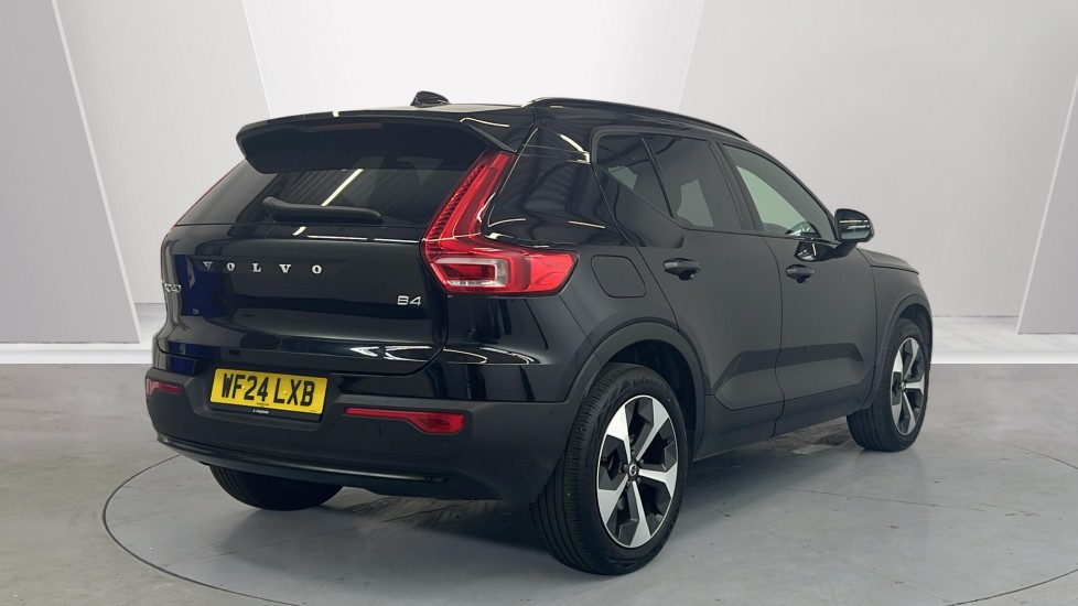 Used Volvo XC40 2024 for sale - 77762716: Photo 2