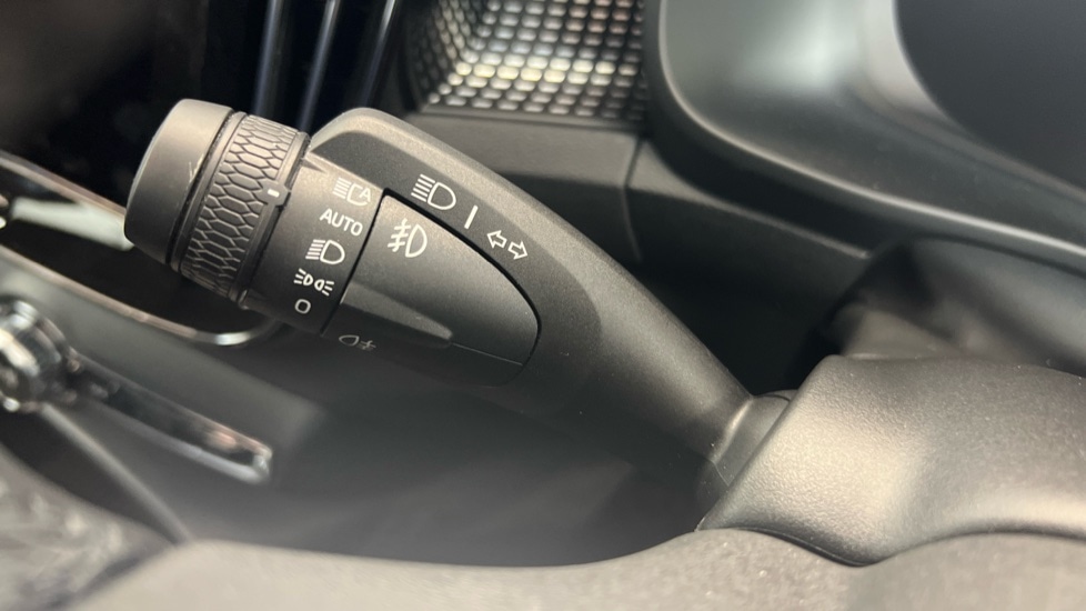 Used Volvo XC40 2024 for sale - 77762716: Photo 20