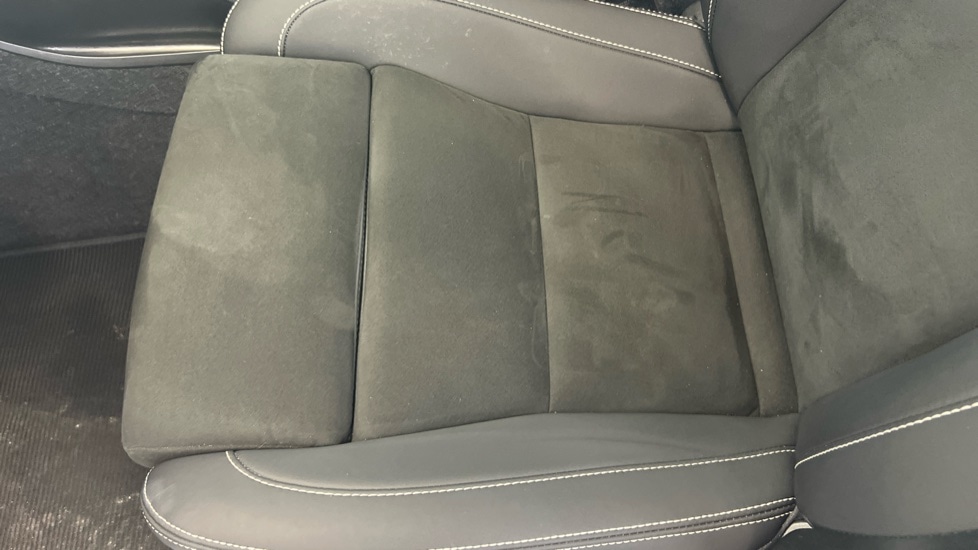 Used Volvo XC40 2024 for sale - 77762716: Photo 39