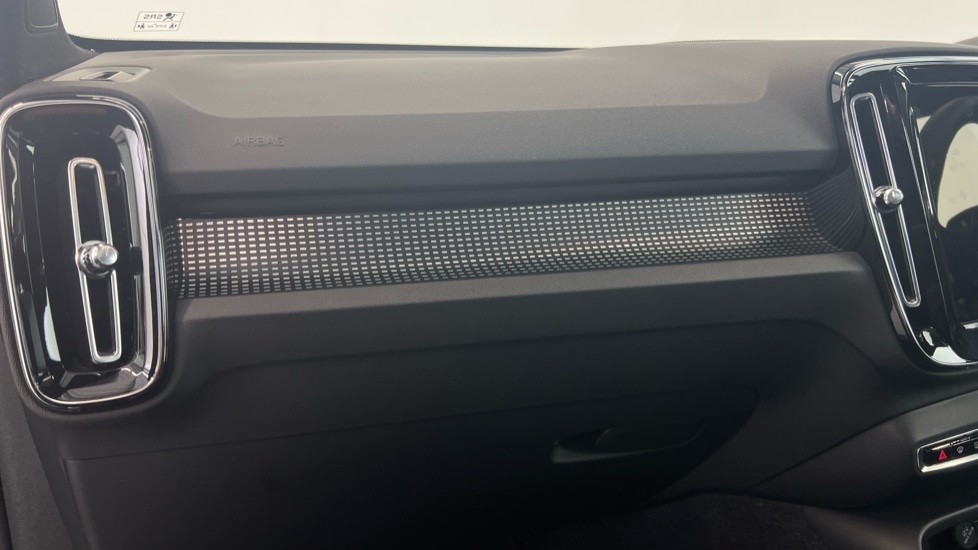 Used Volvo XC40 2024 for sale - 77762716: Photo 41