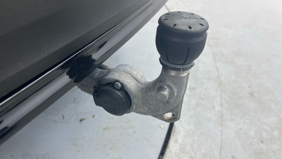 Used Volvo XC40 2024 for sale - 77762716: Photo 55