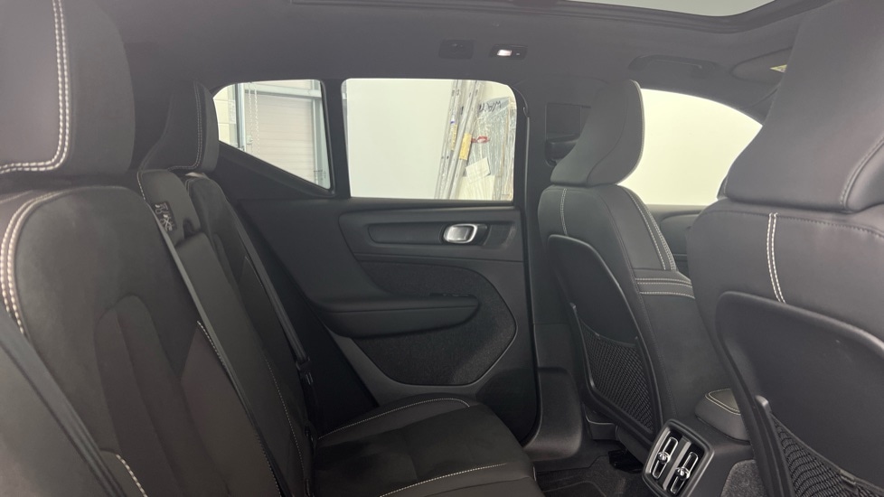 Used Volvo XC40 2024 for sale - 77762716: Photo 6