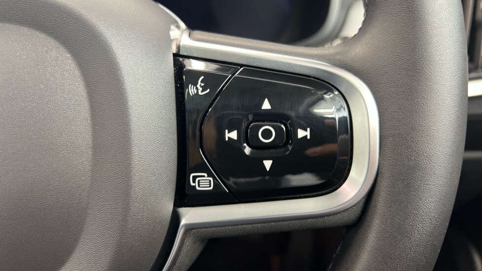 Used Volvo V90 2023 for sale - 76254996: Photo 22