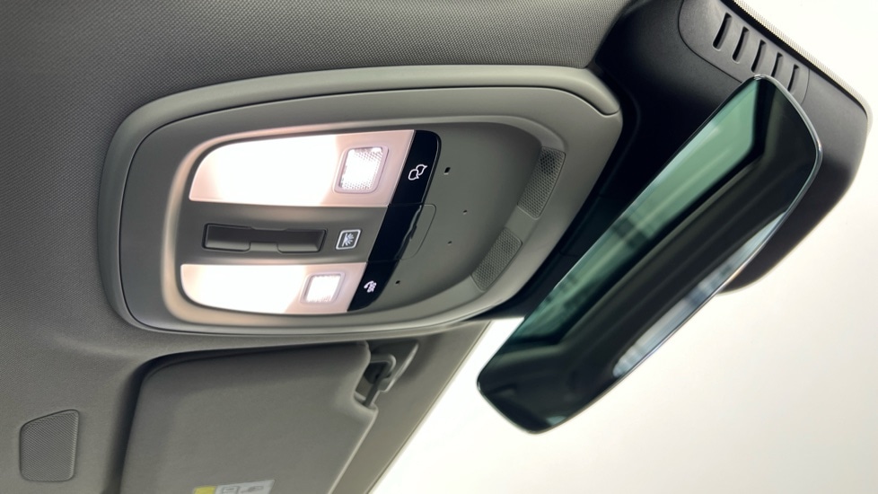 Used Volvo V90 2023 for sale - 76254996: Photo 28