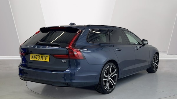 Used Volvo V90 2023 for sale - 76254996: Photo 2