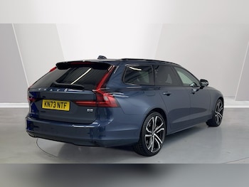 Used Volvo V90 2023 for sale - 76254996: Photo