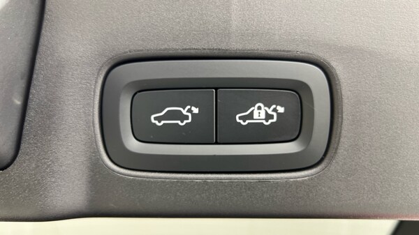 Used Volvo V90 2023 for sale - 76254996: Photo 35