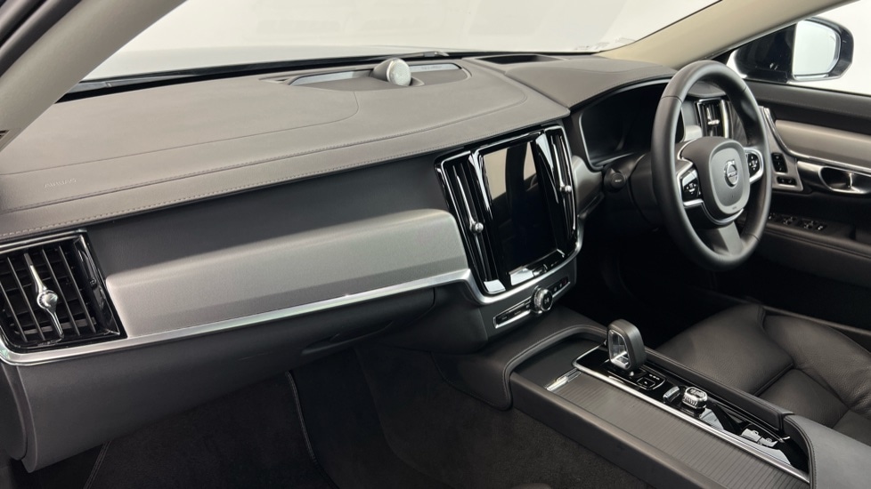 Used Volvo V90 2023 for sale - 76254996: Photo 36