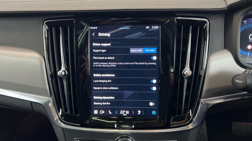 Used Volvo V90 2023 for sale - 76254996: Photo 44