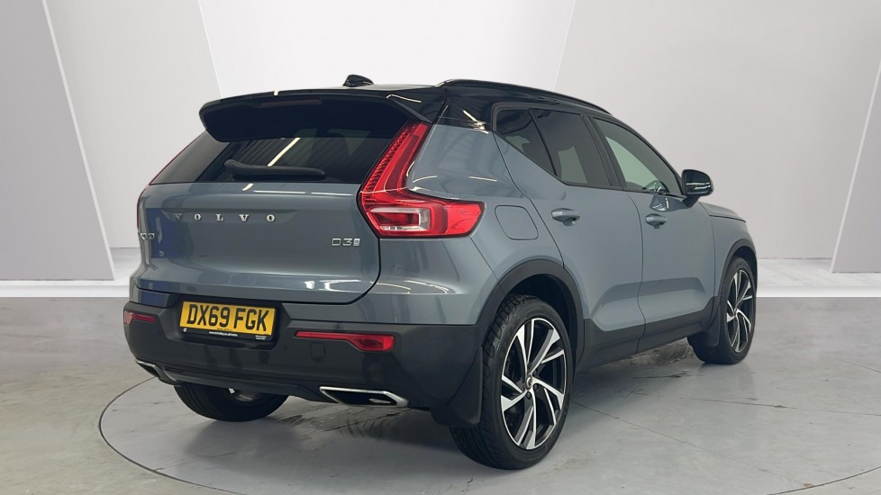 Used Volvo XC40 2019 for sale - 77826453: Photo 2