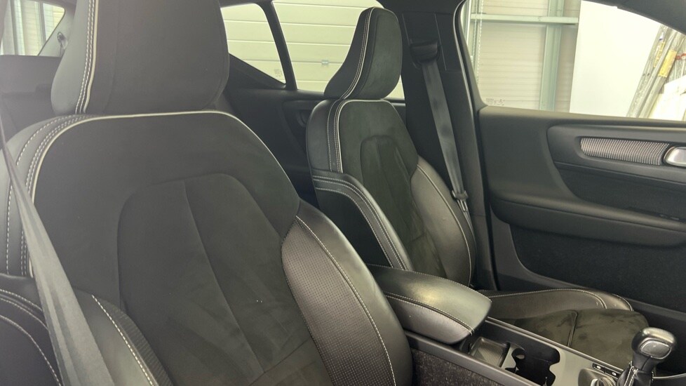 Used Volvo XC40 2019 for sale - 77826453: Photo 31