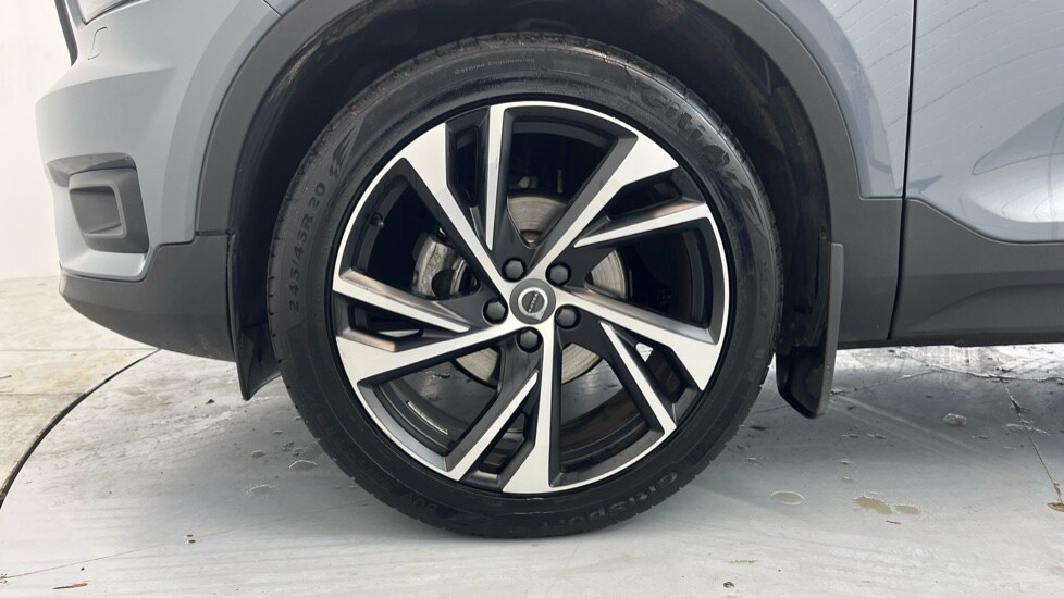 Used Volvo XC40 2019 for sale - 77826453: Photo 42