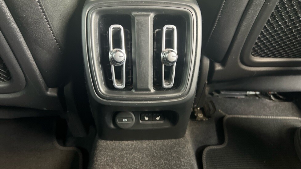 Used Volvo XC40 2019 for sale - 77826453: Photo 61