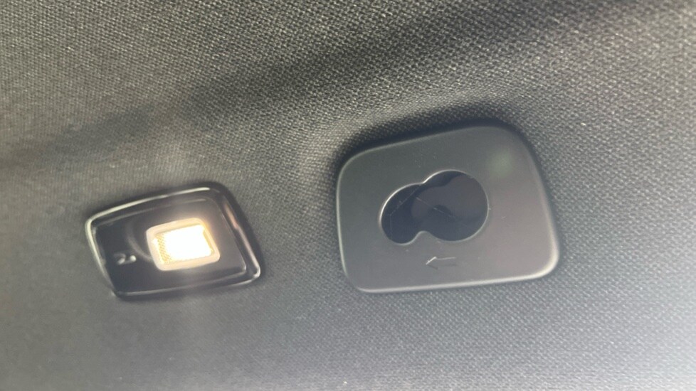 Used Volvo XC40 2022 for sale - 77959863: Photo 15