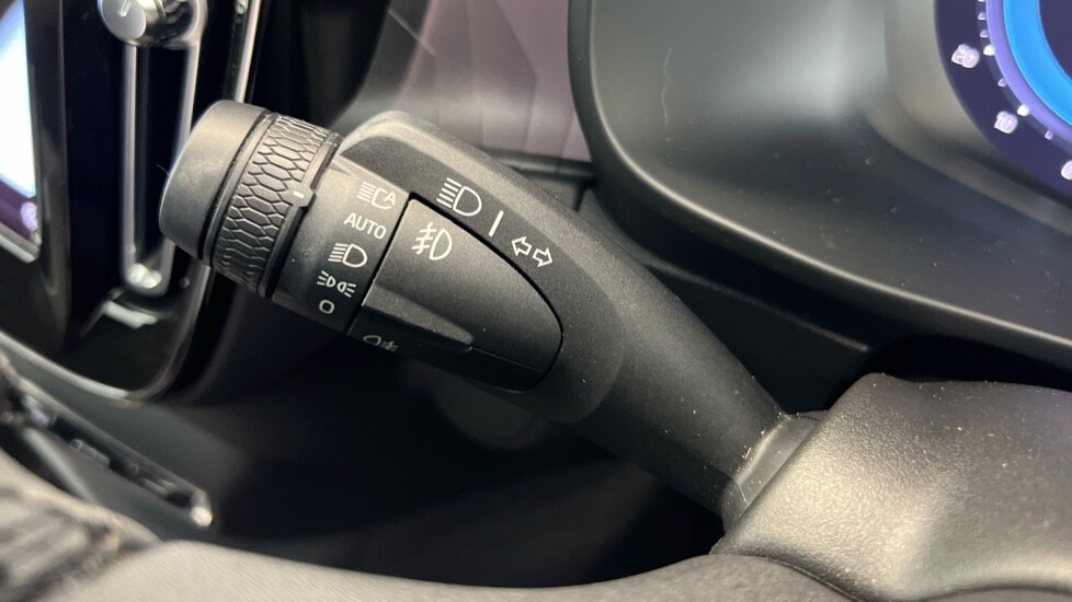 Used Volvo XC40 2022 for sale - 77959863: Photo 20