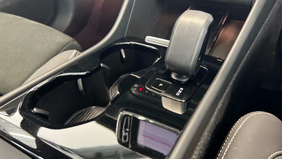 Used Volvo XC40 2022 for sale - 77959863: Photo 25