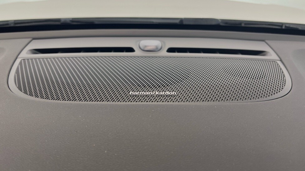 Used Volvo XC40 2022 for sale - 77959863: Photo 26