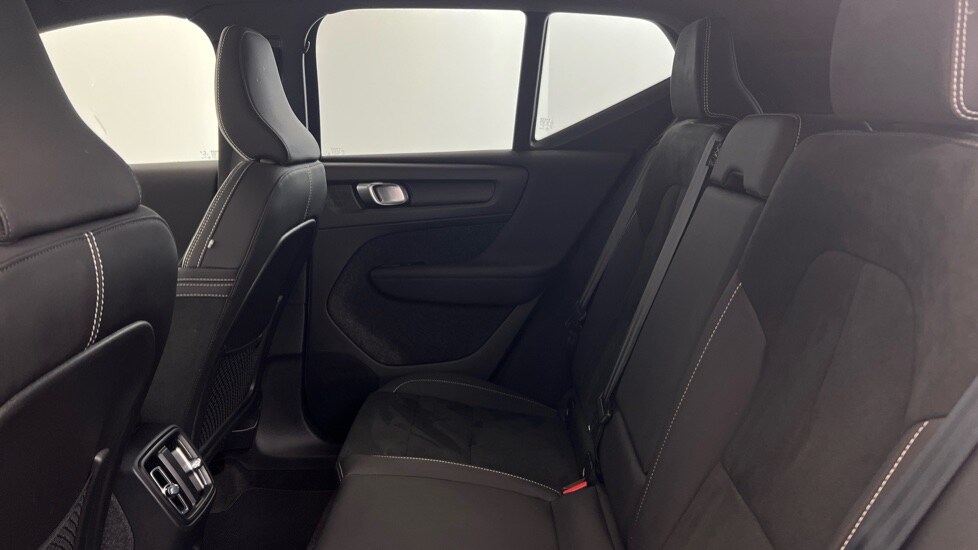 Used Volvo XC40 2022 for sale - 77959863: Photo 33