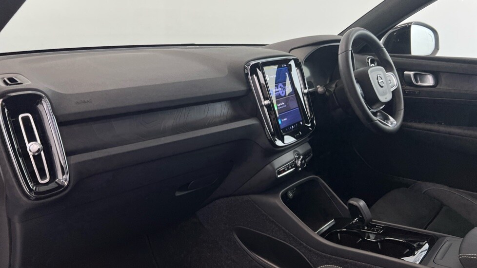 Used Volvo XC40 2022 for sale - 77959863: Photo 36