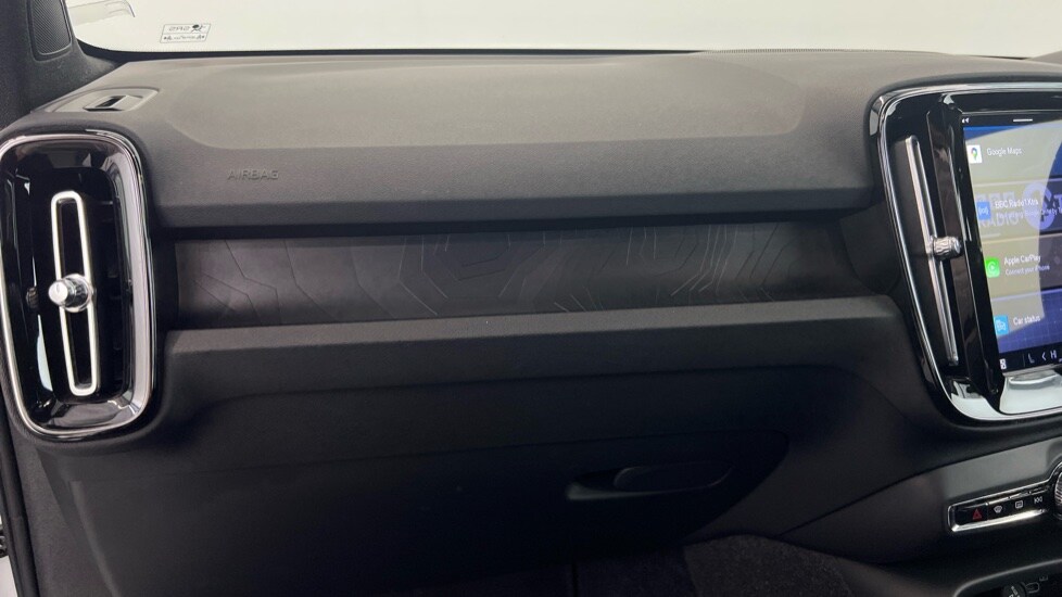 Used Volvo XC40 2022 for sale - 77959863: Photo 37