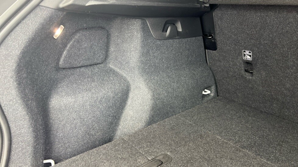 Used Volvo XC40 2022 for sale - 77959863: Photo 53