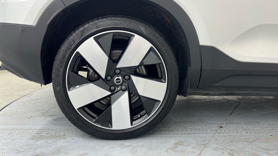 Used Volvo XC40 2022 for sale - 77959863: Photo 55