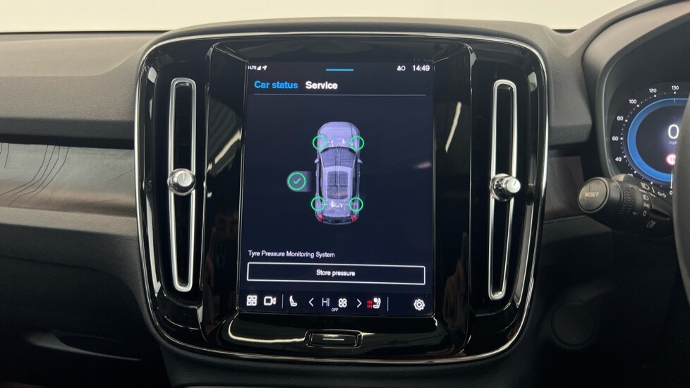 Used Volvo XC40 2022 for sale - 77959863: Photo 64