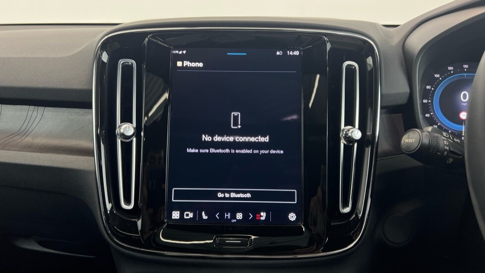 Used Volvo XC40 2022 for sale - 77959863: Photo 65