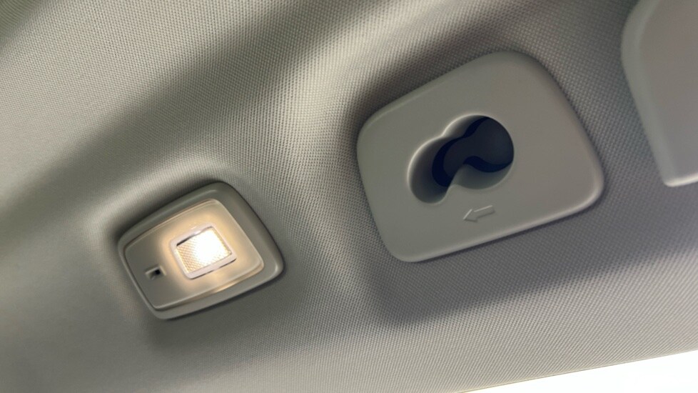 Used Volvo V60 2025 for sale - 77346856: Photo 15