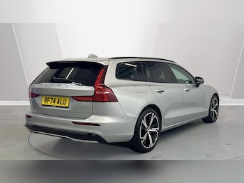 Used Volvo V60 2025 for sale - 77346856: Photo