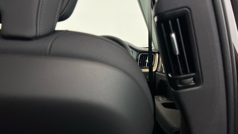 Used Volvo XC60 2026 for sale - 78009089: Photo 61