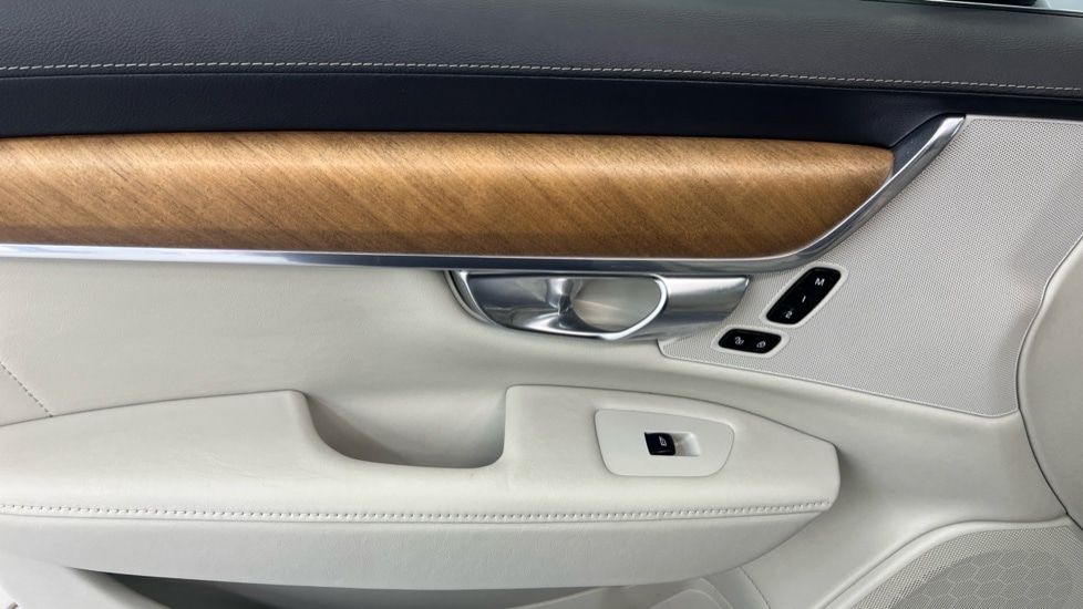 Used Volvo V90 2018 for sale - 77018278: Photo 39
