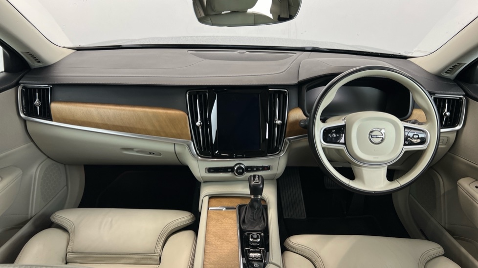Used Volvo V90 2018 for sale - 77018278: Photo 5