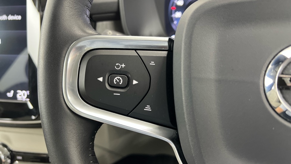 Used Volvo XC40 2020 for sale - 77018379: Photo 20