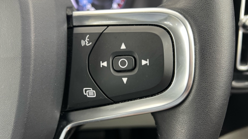 Used Volvo XC40 2020 for sale - 77018379: Photo 21