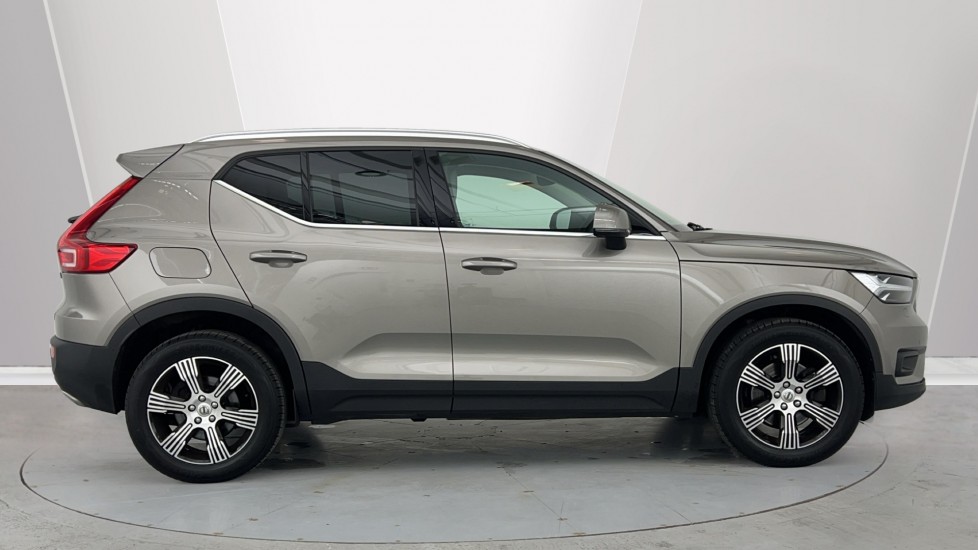 Used Volvo XC40 2020 for sale - 77018379: Photo 3