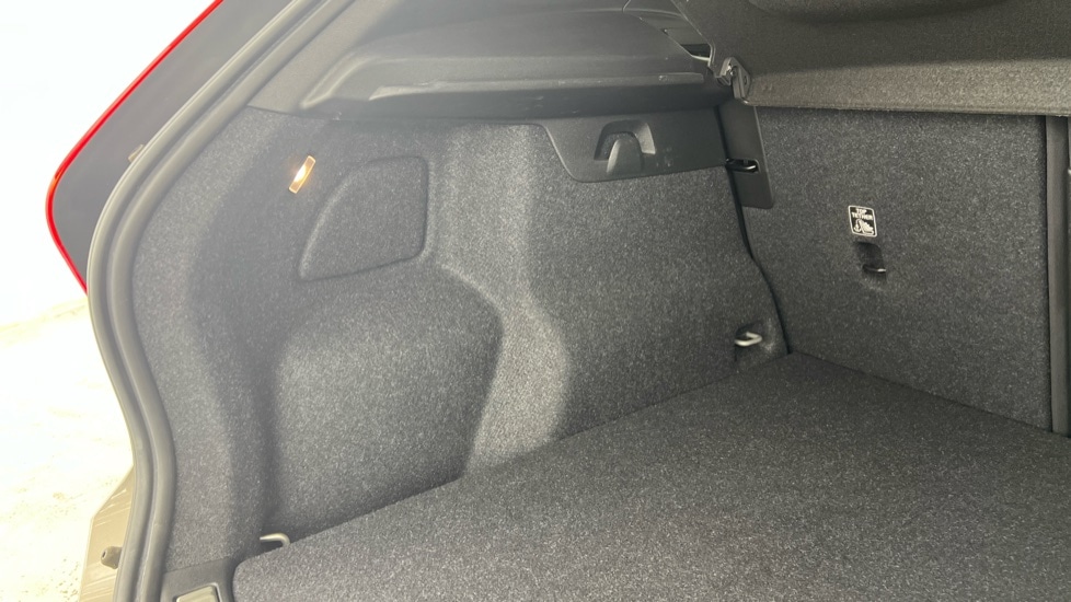 Used Volvo XC40 2020 for sale - 77018379: Photo 39