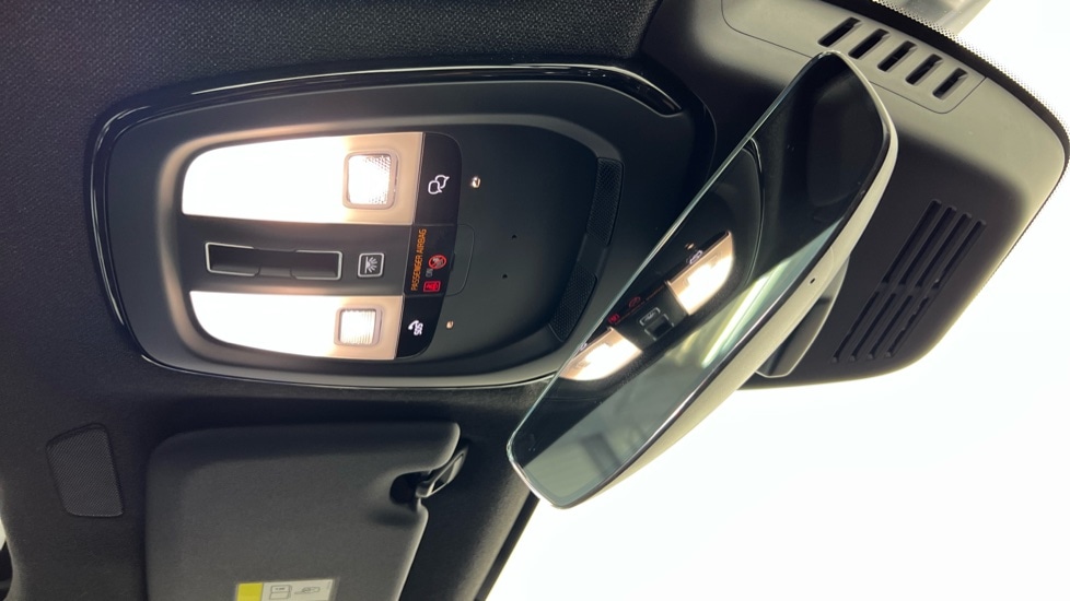 Used Volvo XC40 2023 for sale - 77102577: Photo 28