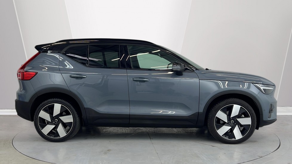 Used Volvo XC40 2023 for sale - 77102577: Photo 3